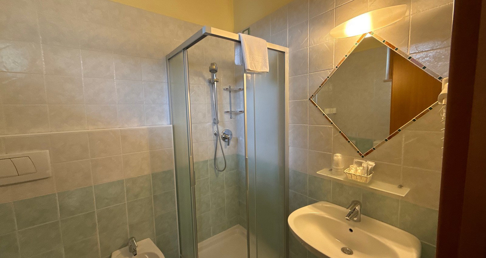 Enjoy Holiday | Quadruple Room