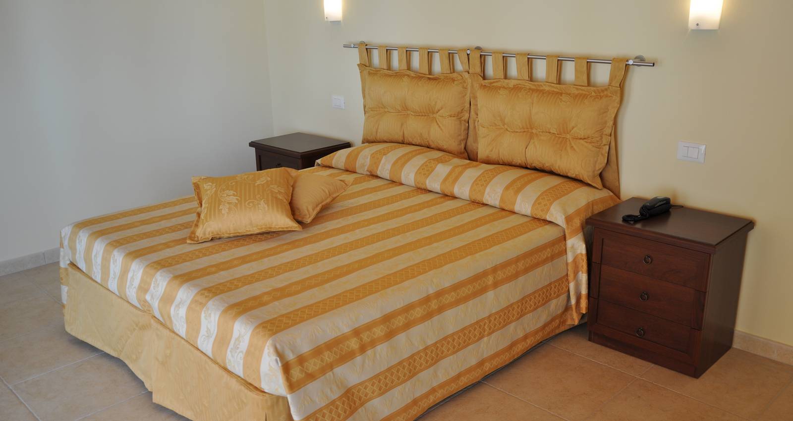 Enjoy Holiday | Standard Double Room