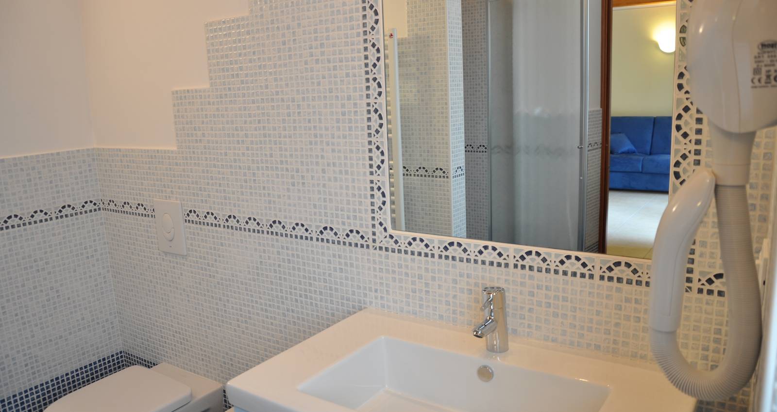 Enjoy Holiday | Standard Quadruple Room