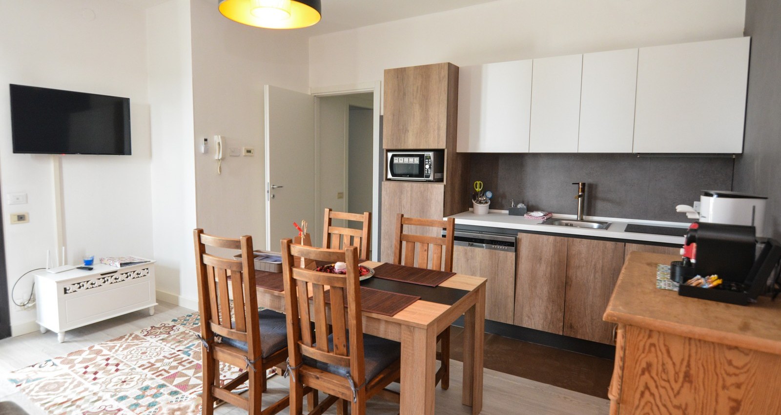 Enjoy Holiday | Comfort Lodge
