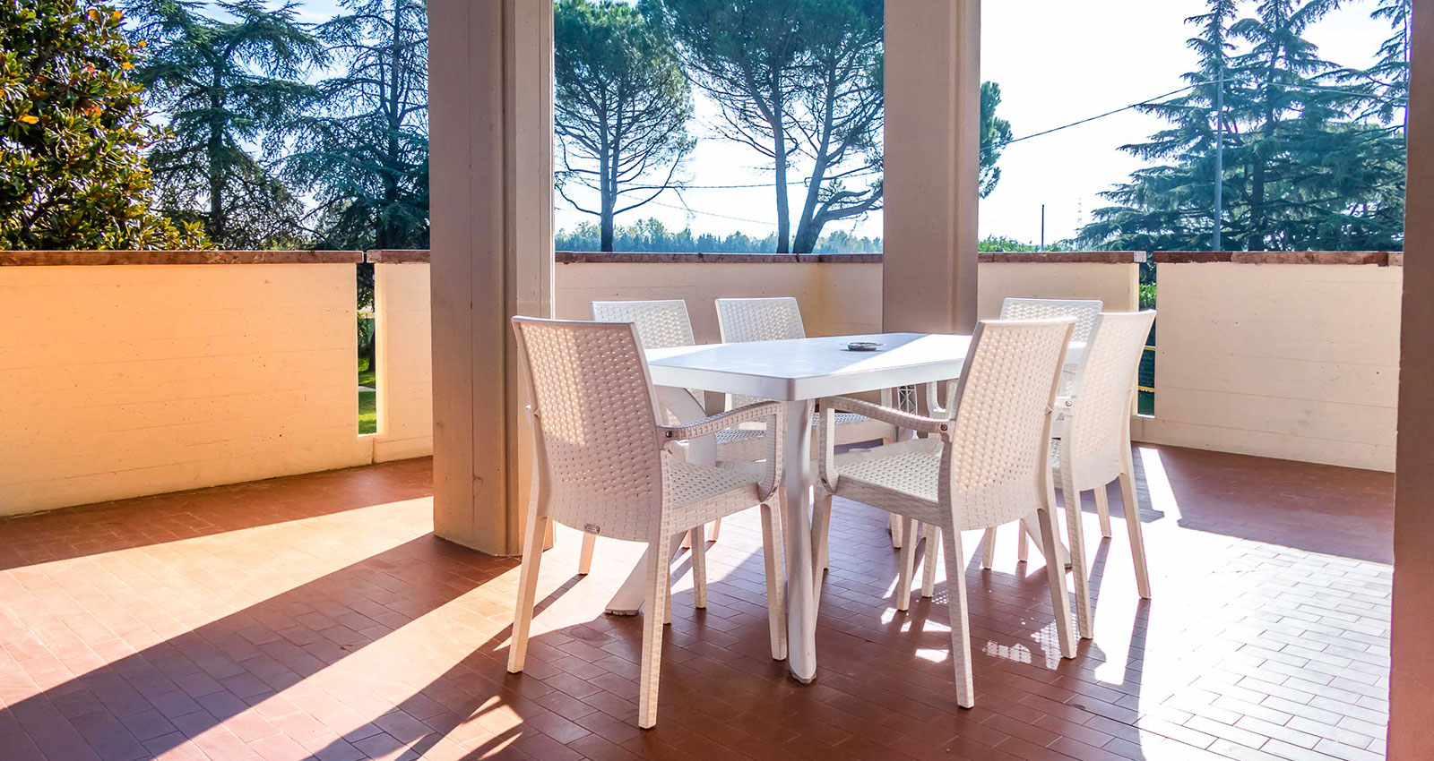 Enjoy Holiday | Appartamento con una camera da letto con terrazza