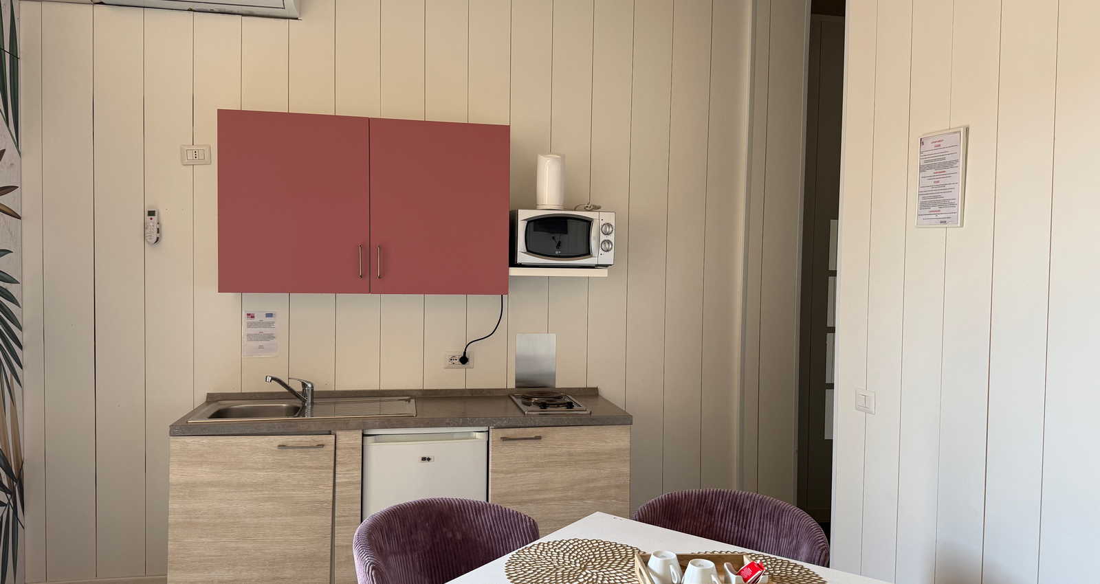Enjoy Holiday | 1-Bedroom Apartment