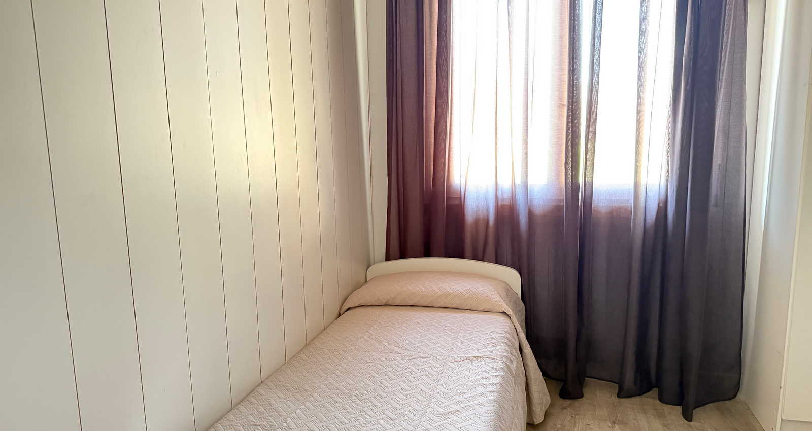 Enjoy Holiday | 1-Bedroom Apartment