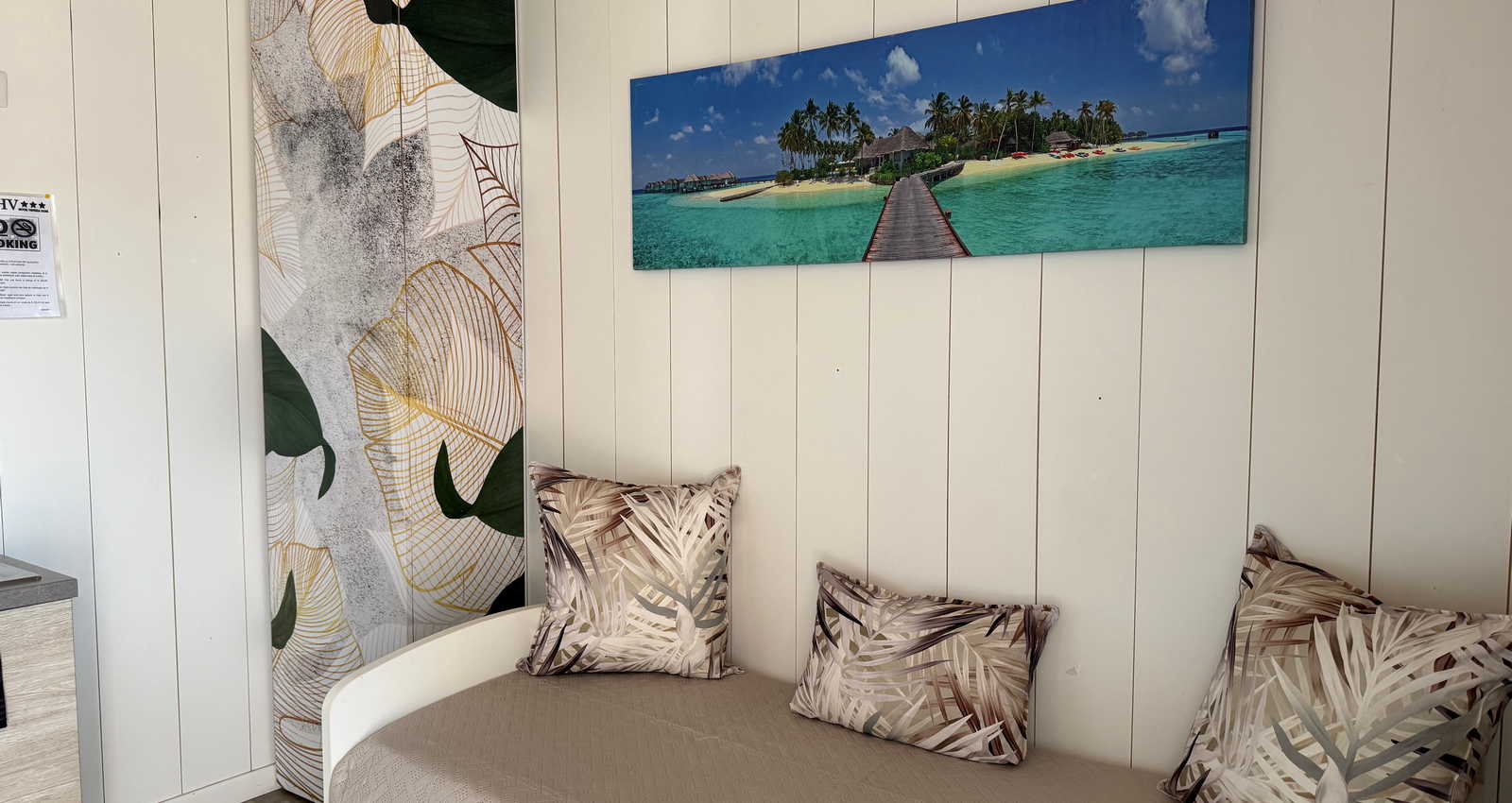 Enjoy Holiday | 1-Bedroom Apartment
