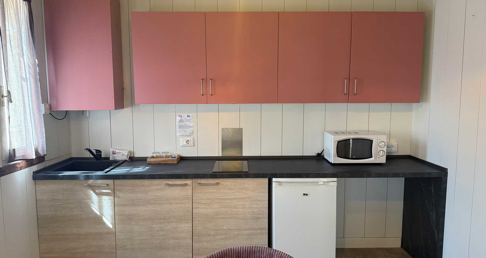 Enjoy Holiday | Apartment mit 2 Schlafzimmern, Terrasse und Gartenblick