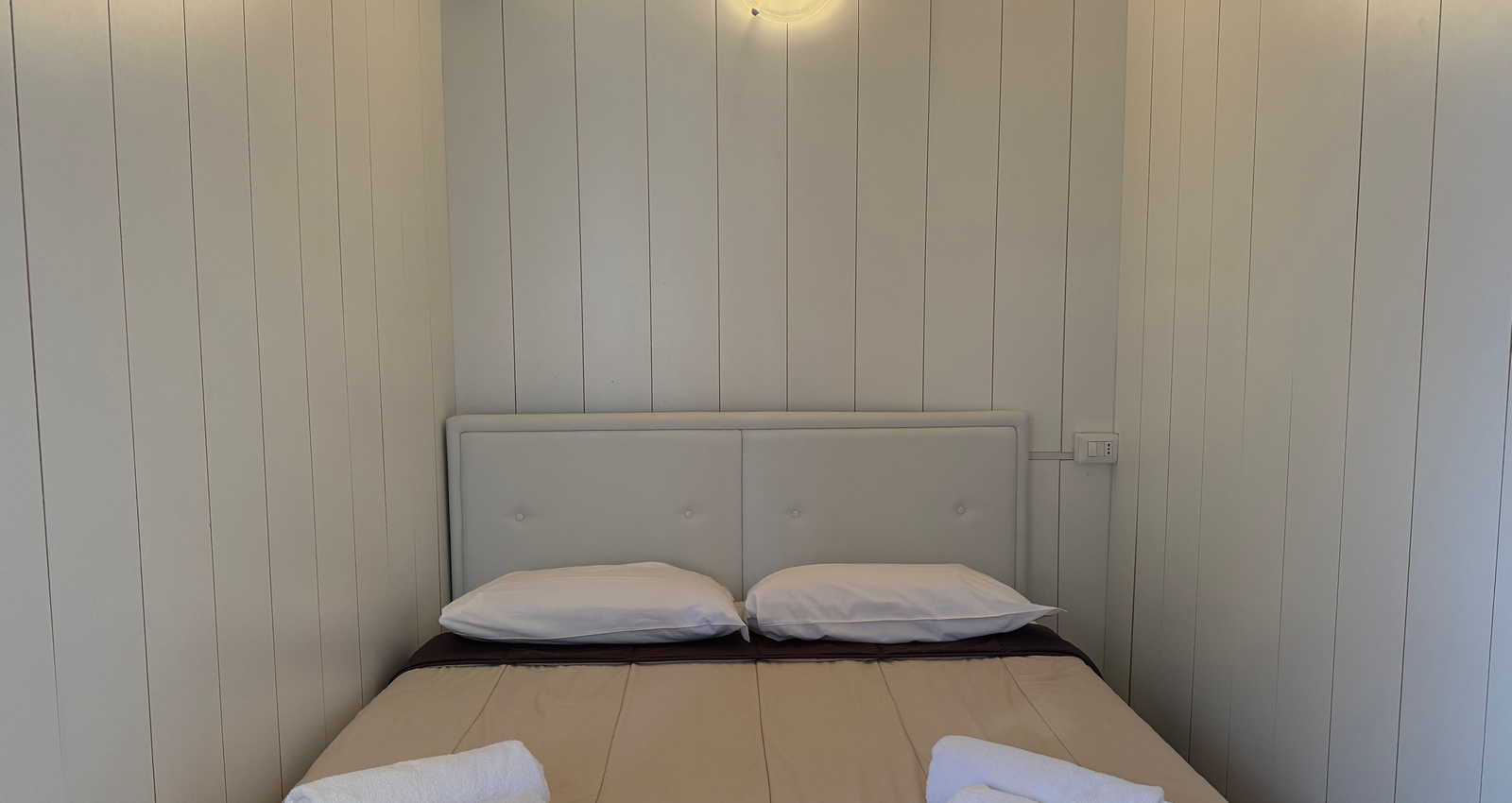 Enjoy Holiday | Apartment mit 2 Schlafzimmern, Terrasse und Gartenblick