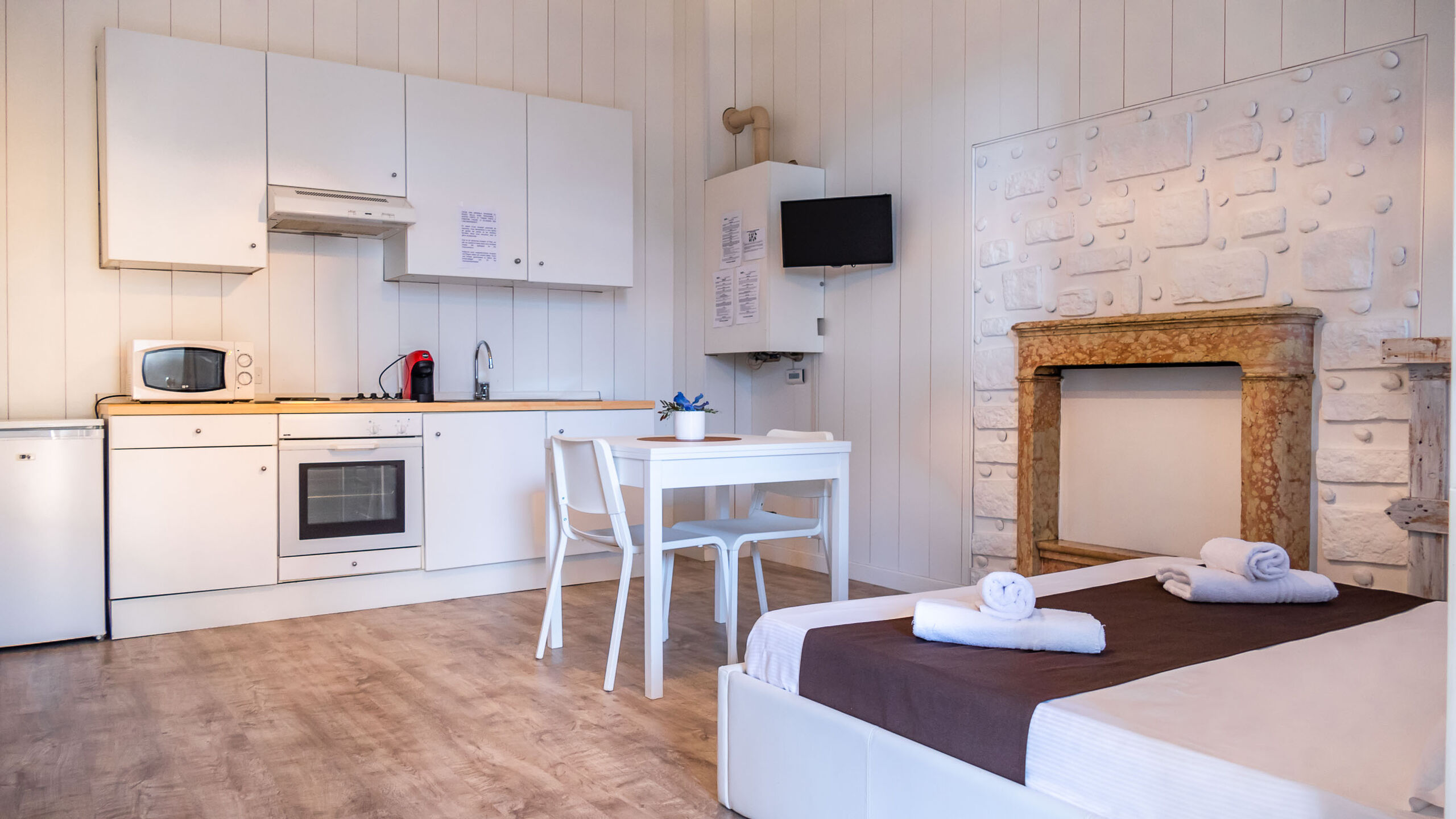 Enjoyholiday | Lago di Garda Parkhotel N.D.M. Srl | Appartamento con una camera da letto con terrazza